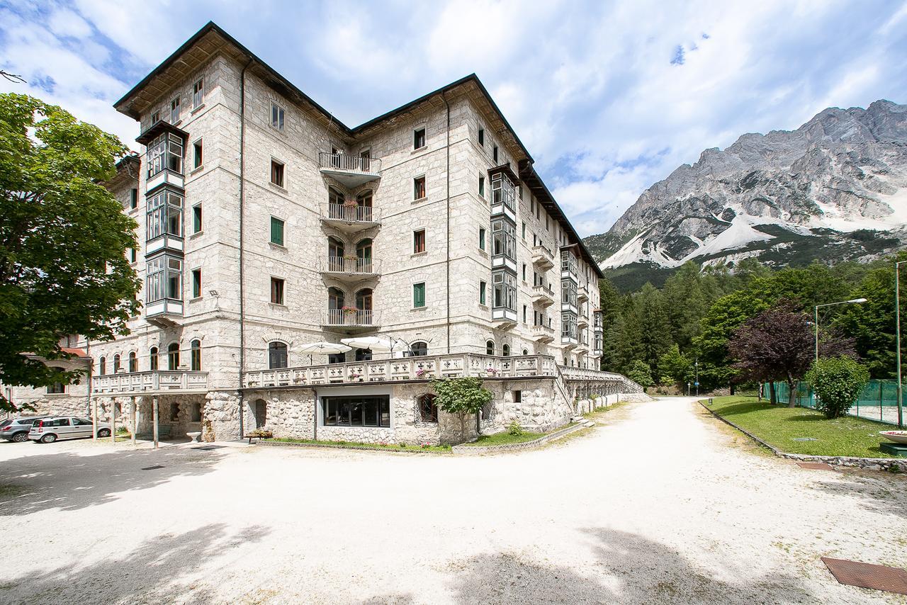 Park Hotel Des Dolomites Borca di Cadore Buitenkant foto