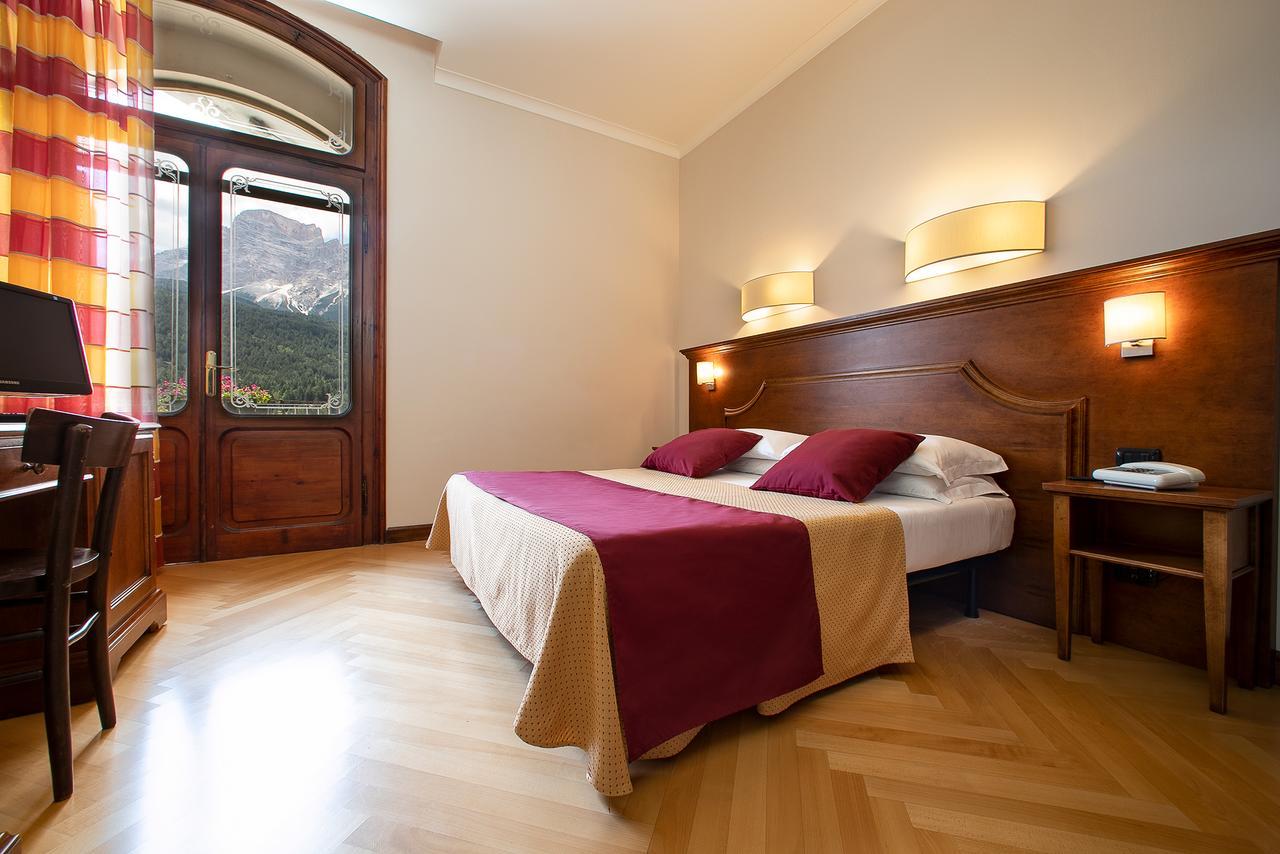 Park Hotel Des Dolomites Borca di Cadore Buitenkant foto